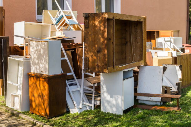 Professional Junk Removal  in Sanger, CA